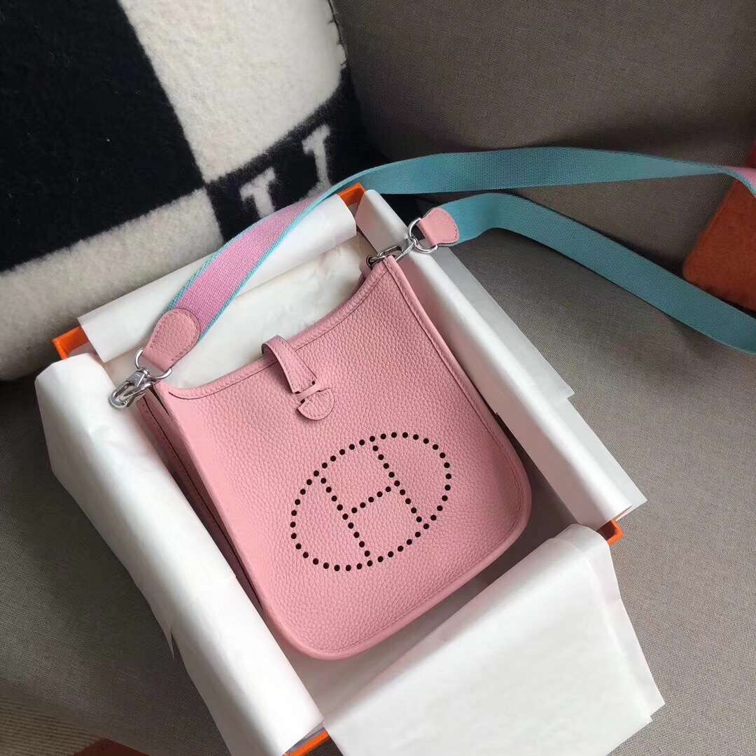 Hermes Evelyne 16 Amazone TPM Shoulder Bag In Pink Clemence Leather